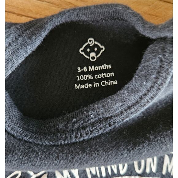 Funny Rap Song Baby Onsies sz 3-6 M - Picture 3 of 4